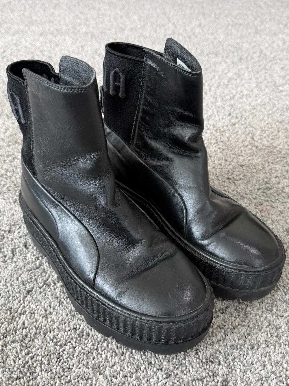 Rihanna Fenty Puma Black Leather Chelsea Platform Pull On Boots Women’s US 6.5